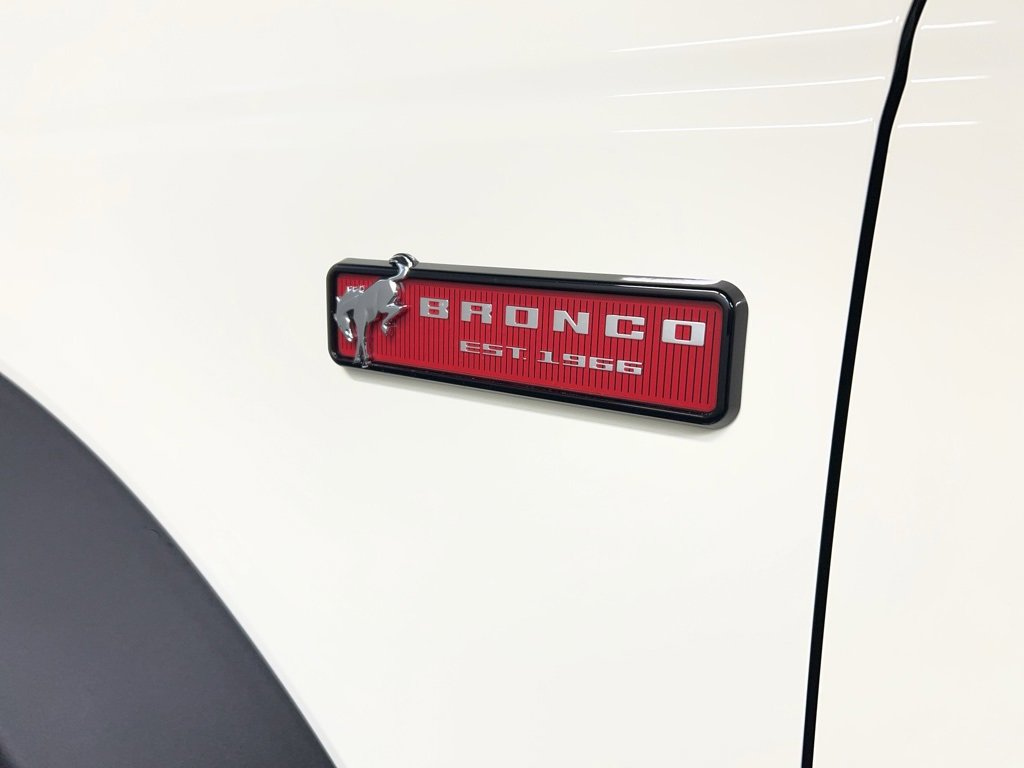 New 2026 Ford Bronco Outer Banks w/ Sasquatch Package image 38