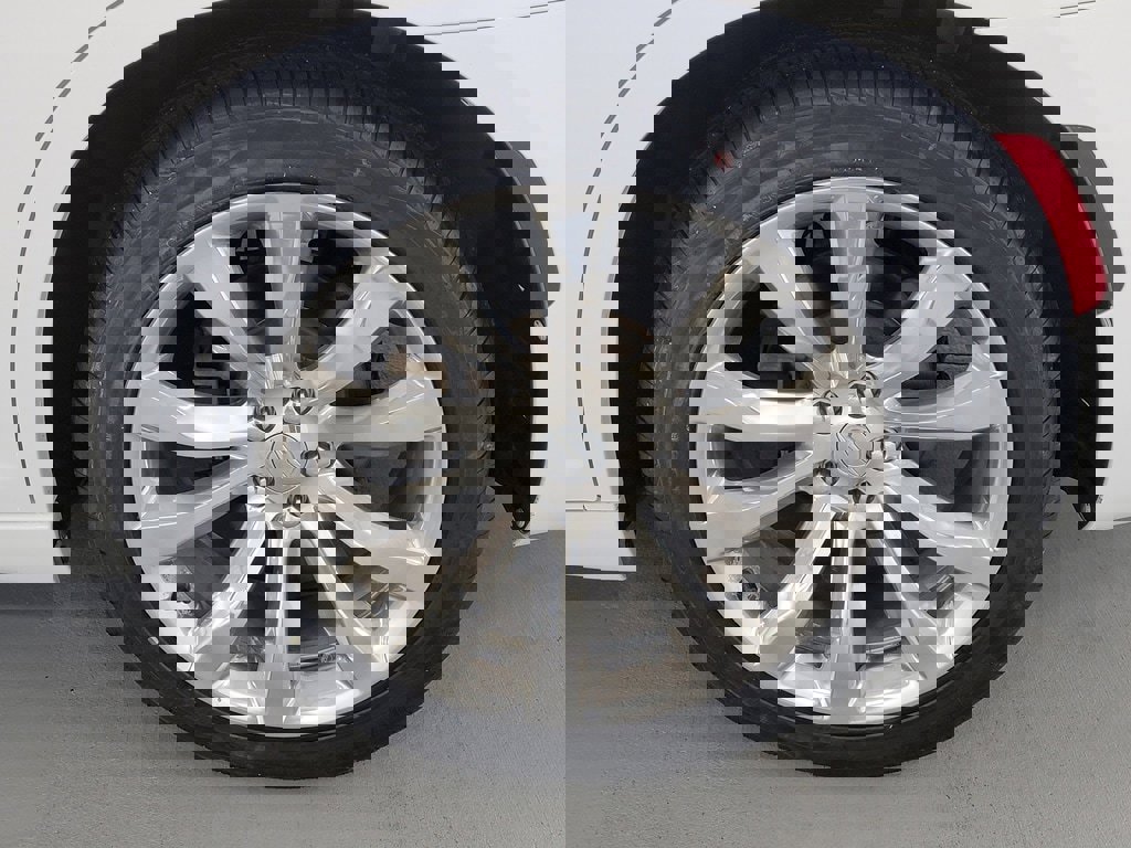 Used 2019 Chrysler 300 Touring L w/ Quick Order Package 22F image 12