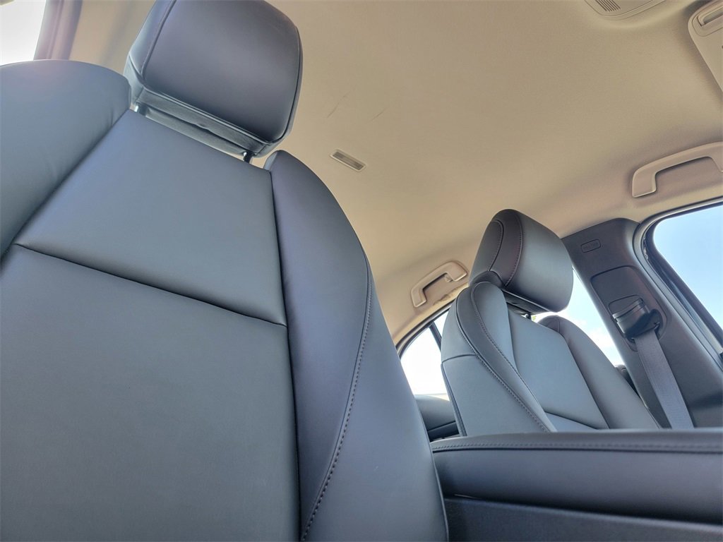 Used 2025 MAZDA MAZDA3 s image 23
