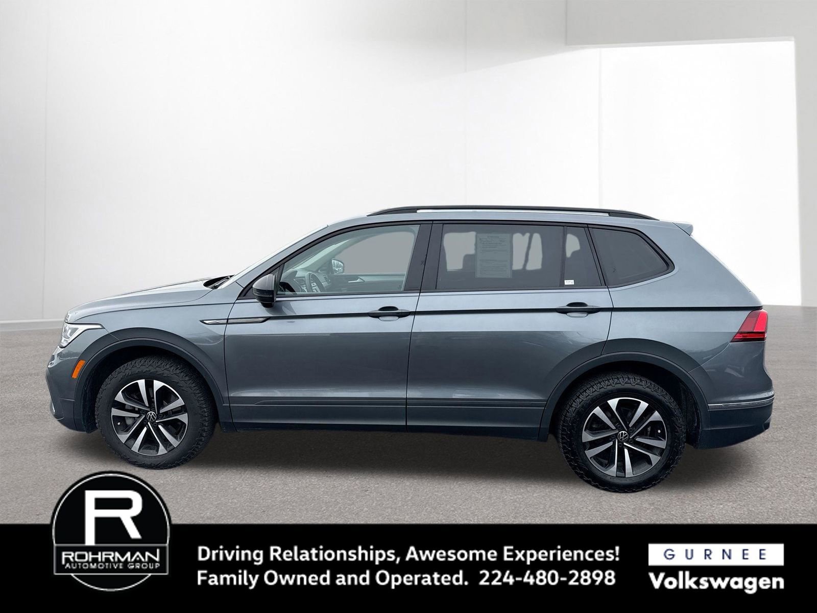Used 2022 Volkswagen Tiguan S image 5