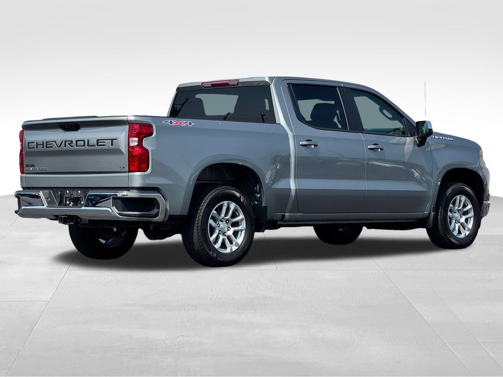Used 2024 Chevrolet Silverado 1500 LT AWD/4WD image 7
