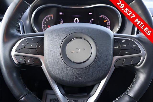 Used 2021 Jeep Grand Cherokee Overland image 24