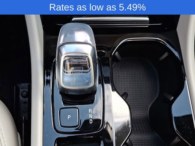 Certified 2023 Volvo XC40 B5 Plus w/ Climate Package image 18