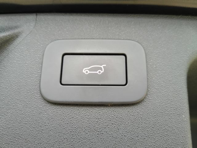 Used 2023 Land Rover Discovery Sport S R-Dynamic AWD/4WD image 29