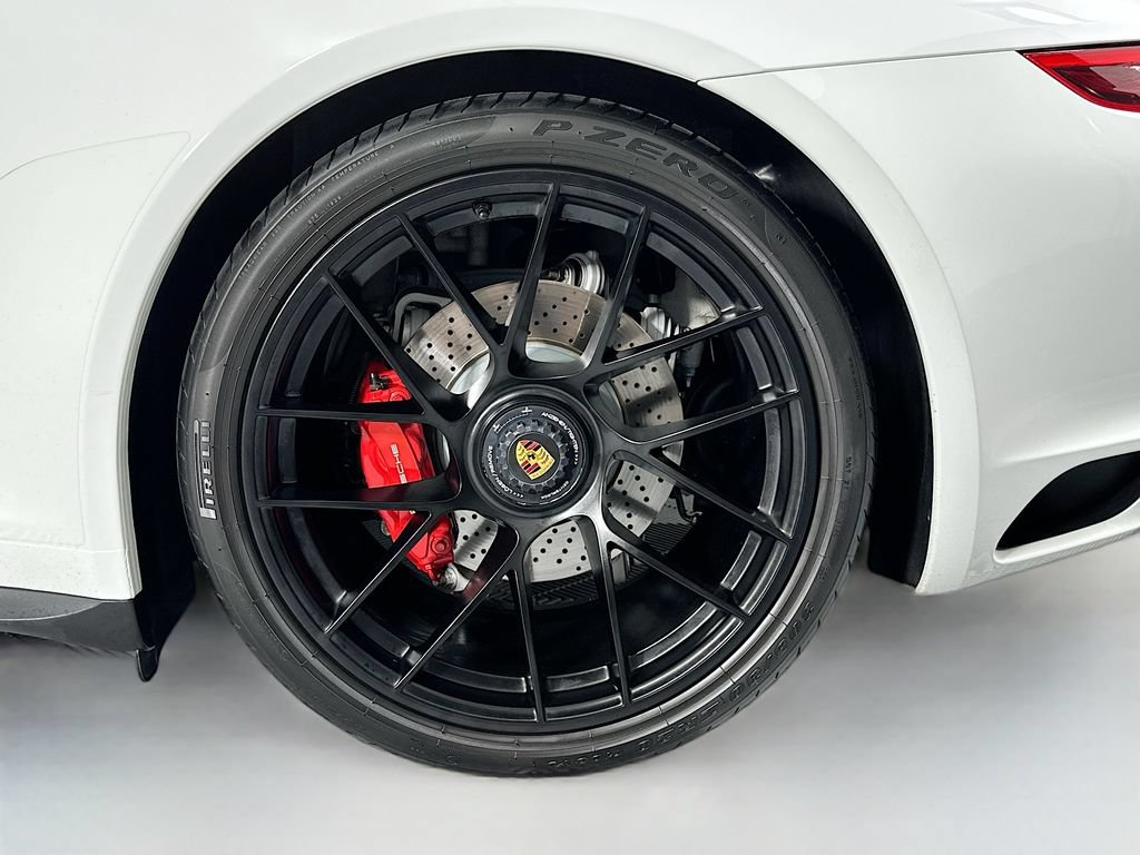 Certified 2017 Porsche 911 Carrera GTS RWD image 31