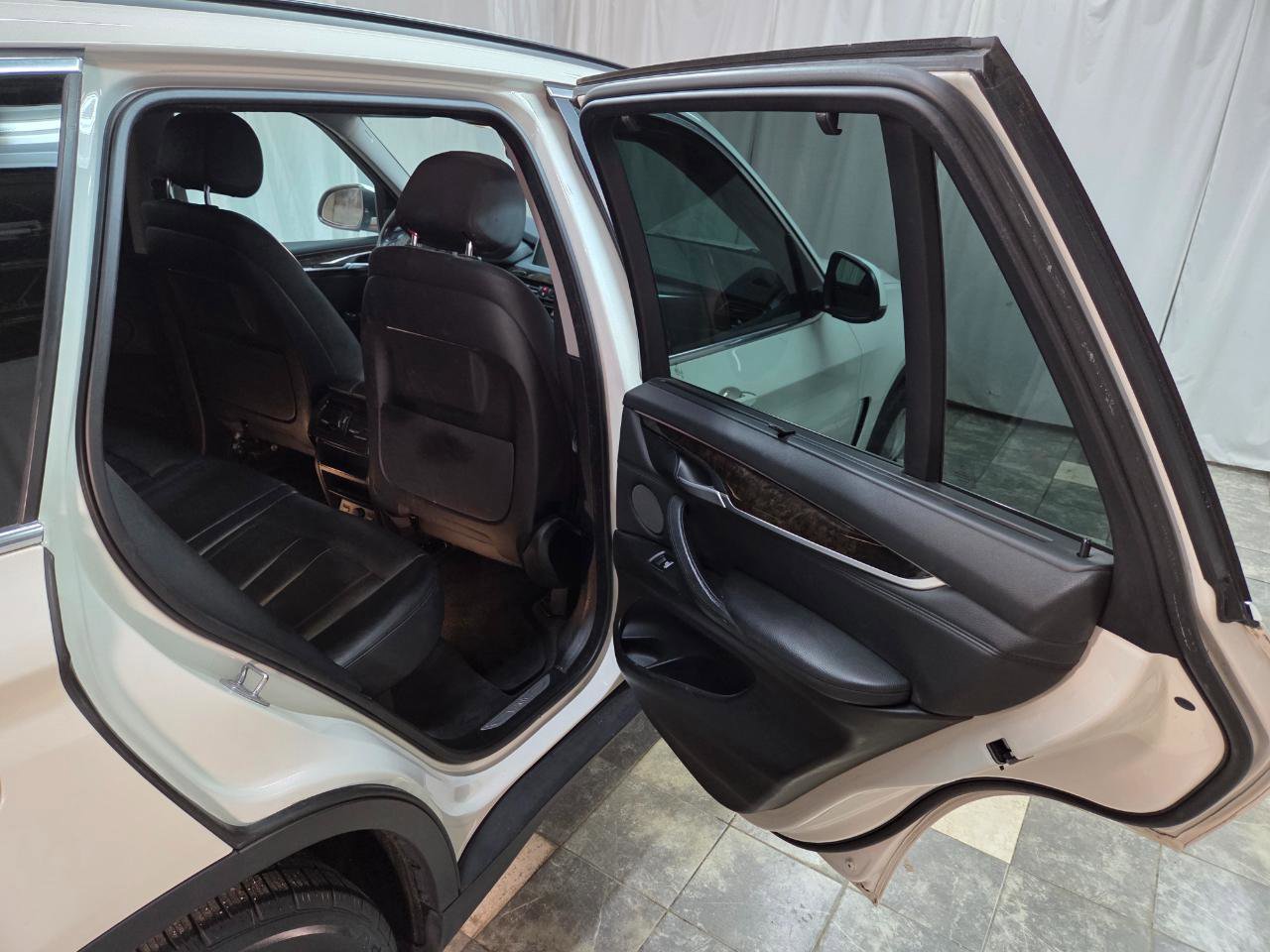 Used 2016 BMW X5 xDrive35i AWD/4WD image 14