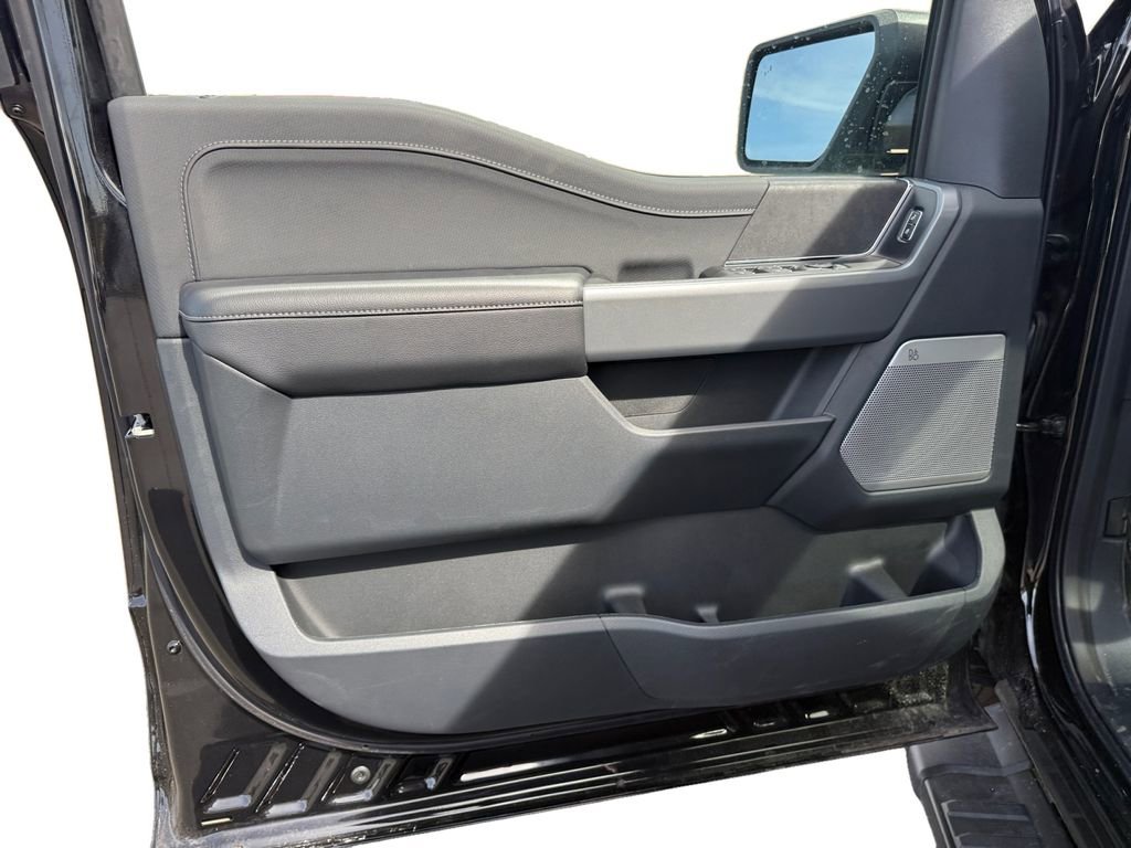 New 2025 Ford F150 XLT w/ Equipment Group 303A High image 22