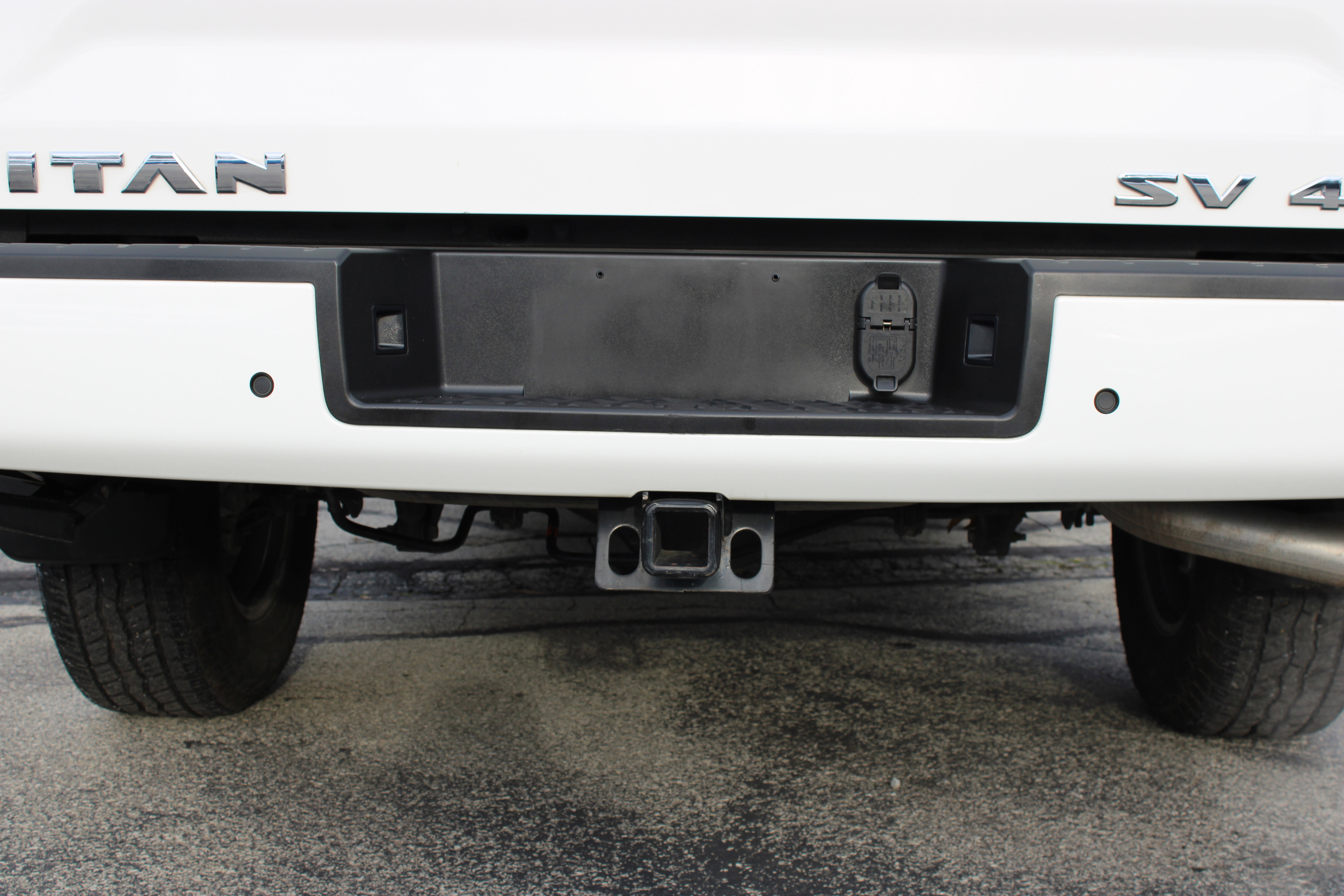 Certified 2022 Nissan Titan SV w/ SV Convenience Package image 7