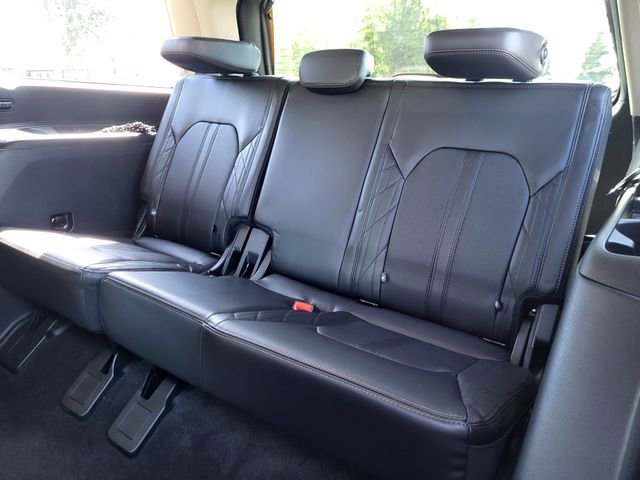 Used 2020 Ford Expedition Platinum AWD/4WD image 18