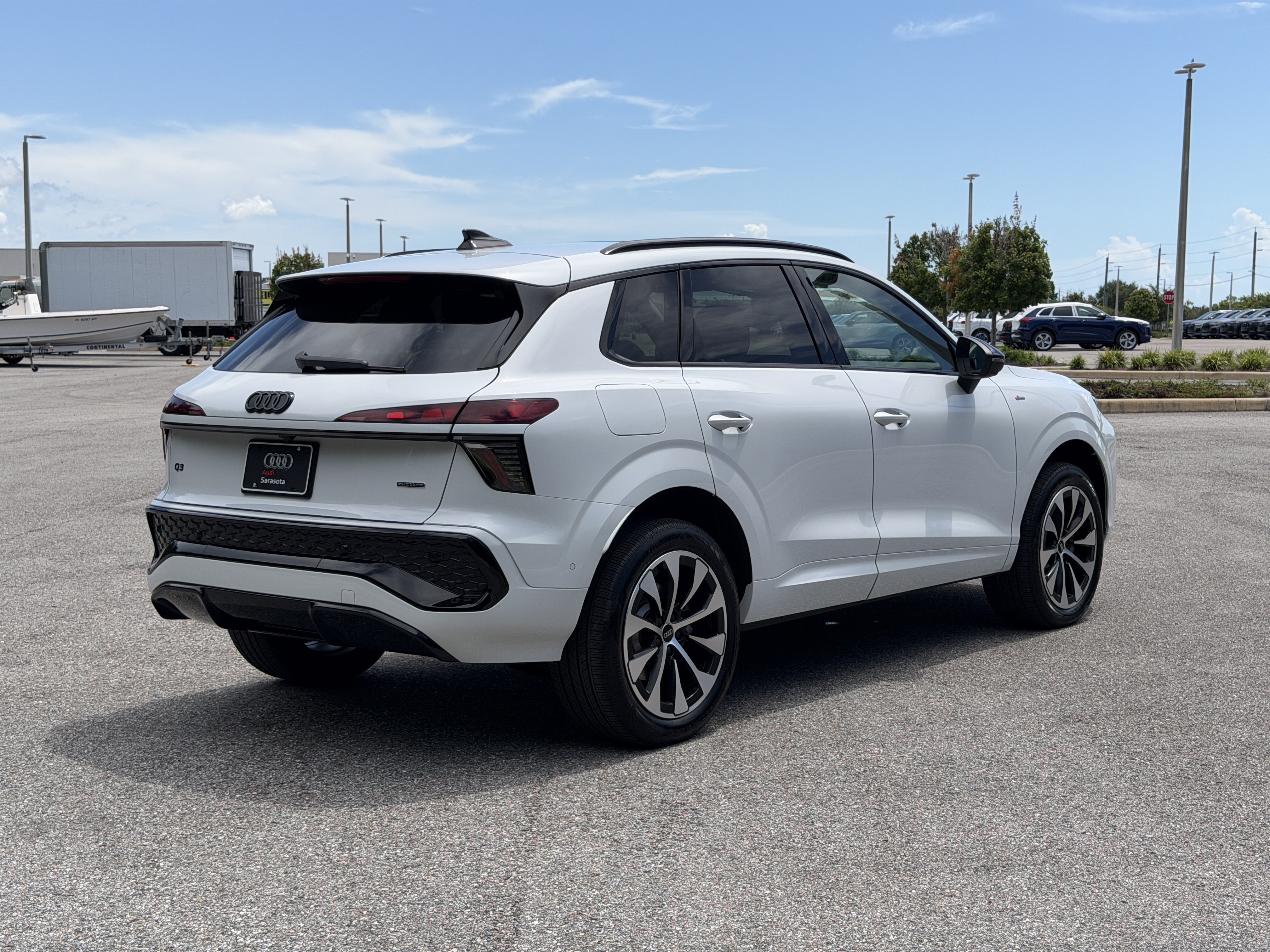 New 2026 Audi Q3 quattro 2.0T AWD/4WD image 7