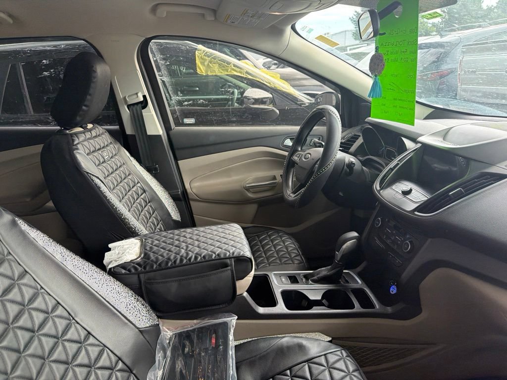 Used 2019 Ford Escape SE AWD/4WD image 3