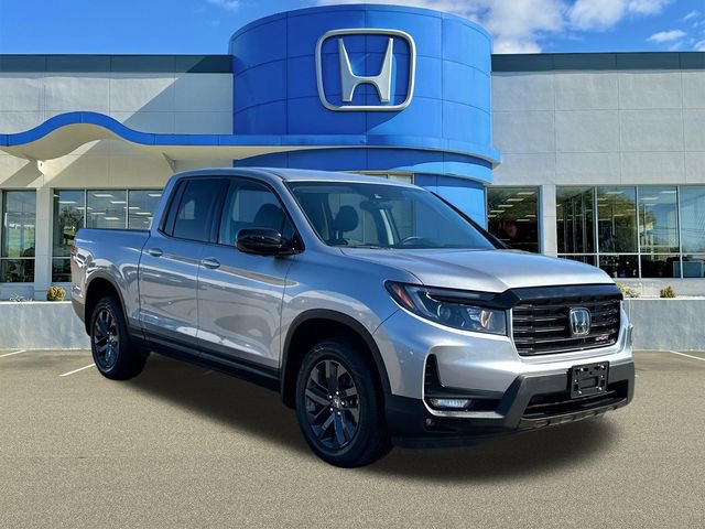 Used 2023 Honda Ridgeline Sport image 1