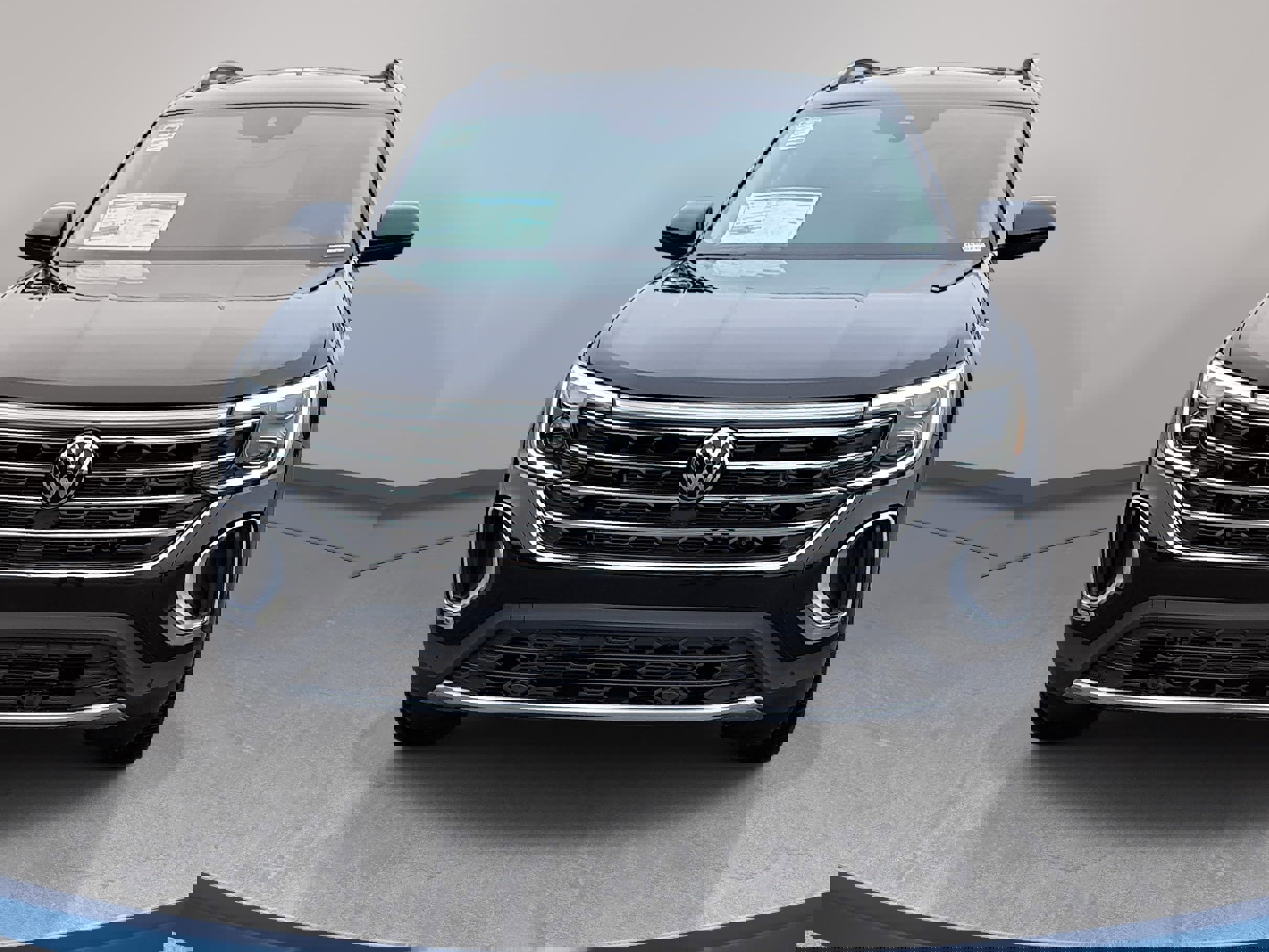 New 2026 Volkswagen Atlas SE image 2