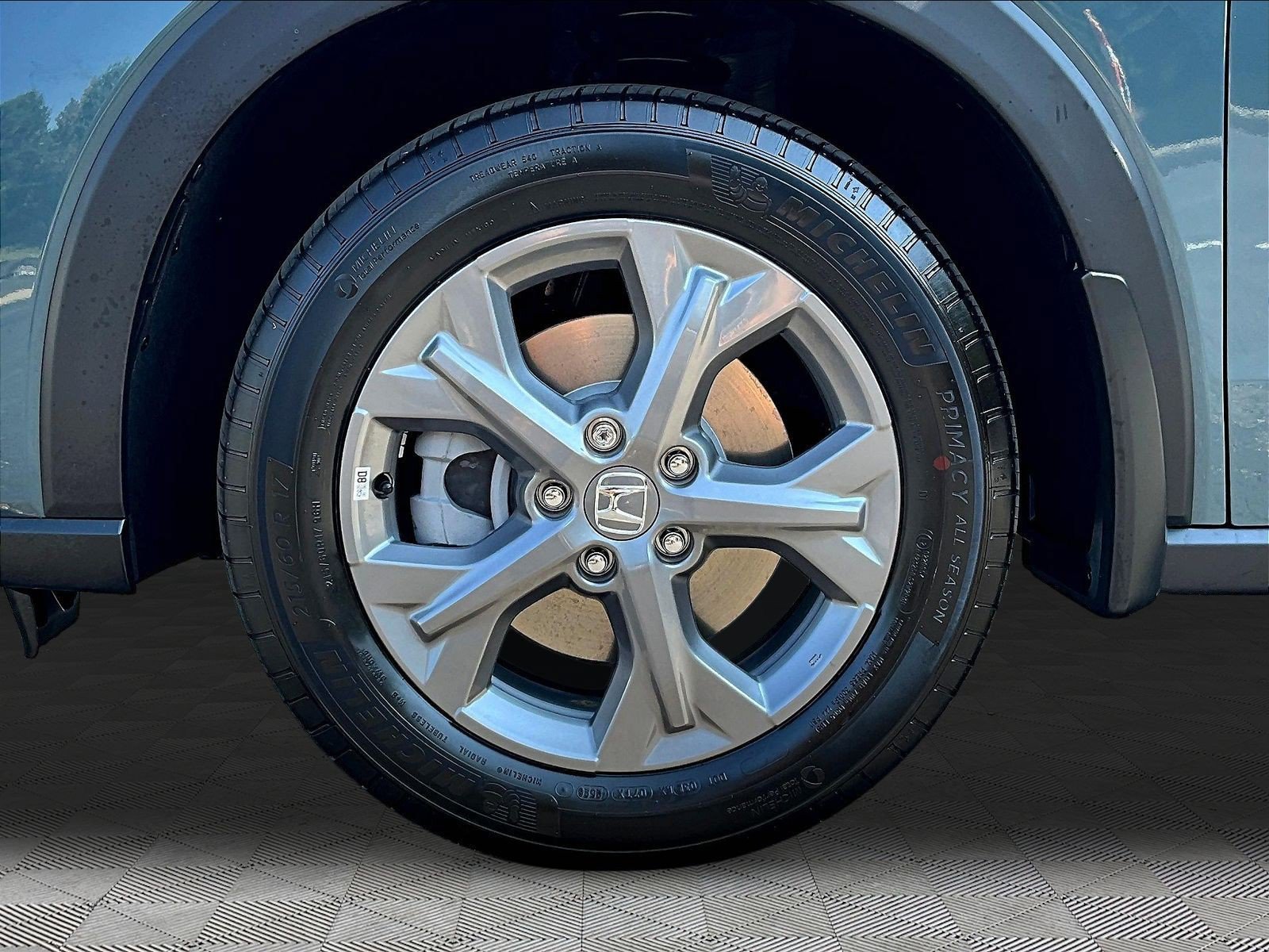 Certified 2027 Honda HR-V LX image 34