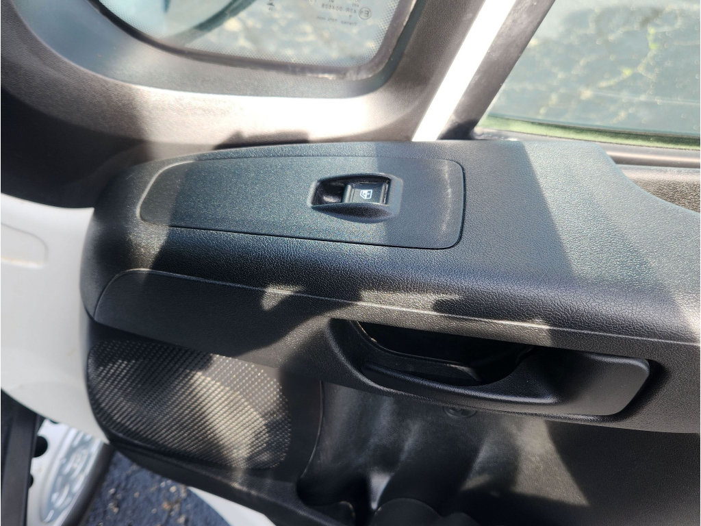Used 2025 RAM ProMaster 2500 w/ Convenience Group FWD image 43