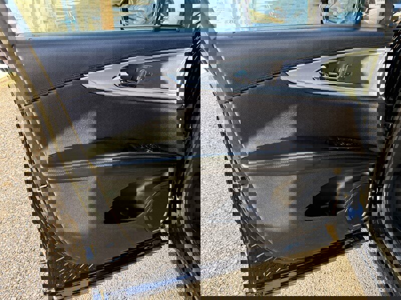 Used 2016 Lincoln MKX Reserve w/ Technology Package image 15