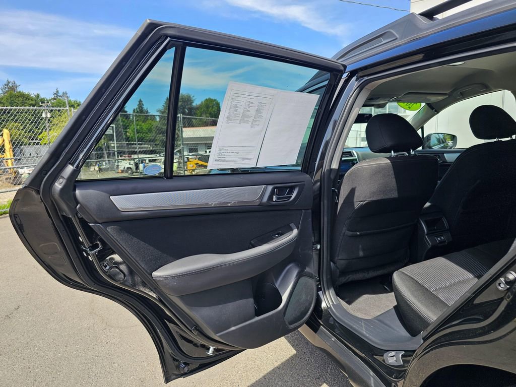 Used 2019 Subaru Outback 2.5i Premium AWD/4WD image 15