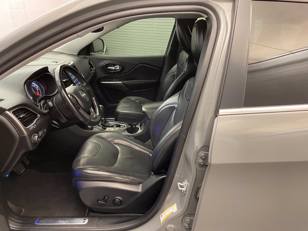 Used 2020 Jeep Cherokee Limited AWD/4WD image 21
