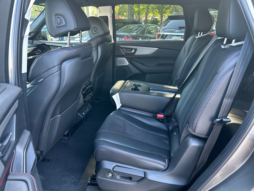 New 2025 Acura MDX SH-AWD image 25