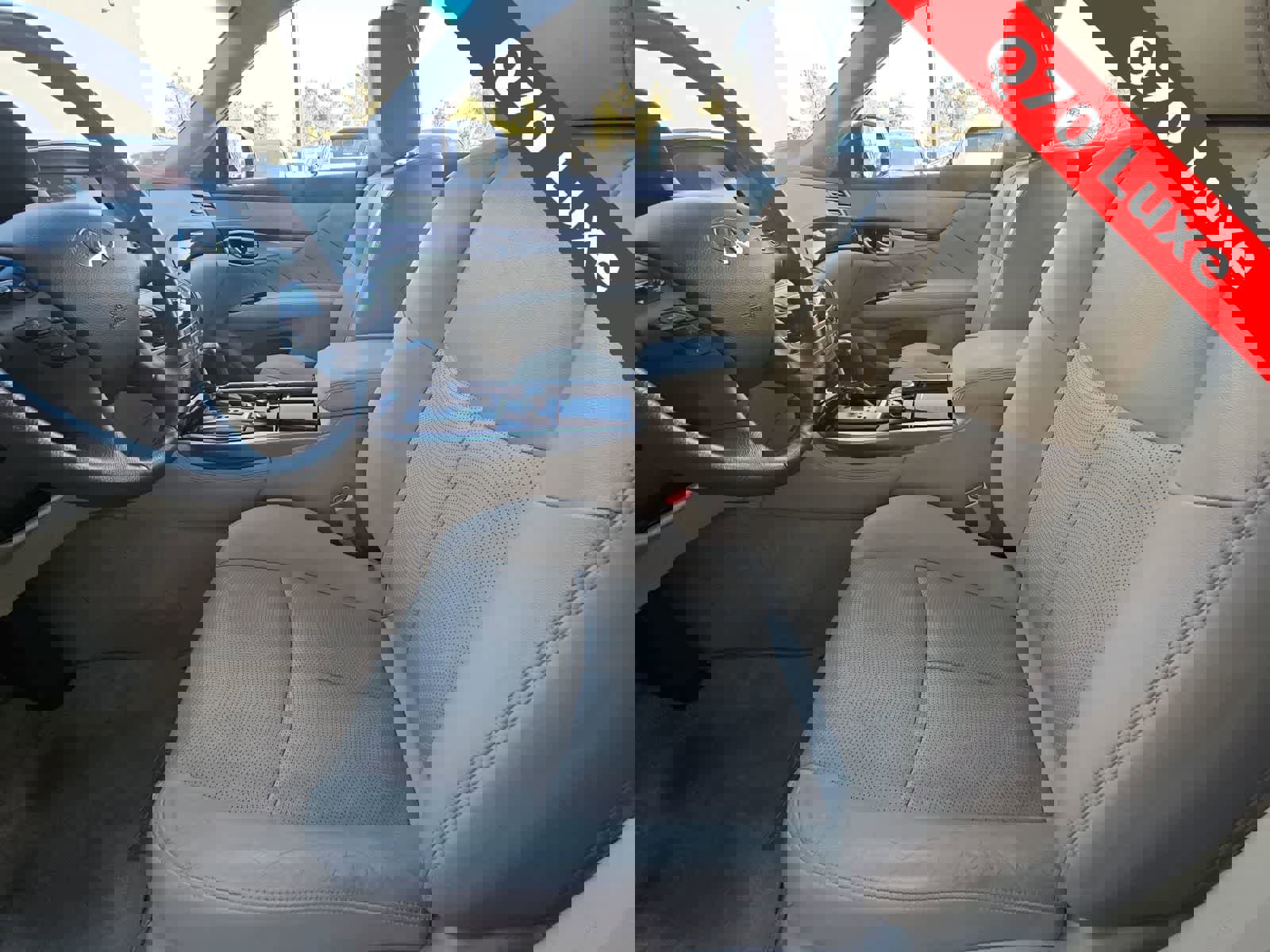 Used 2019 INFINITI Q70 Luxe RWD image 14