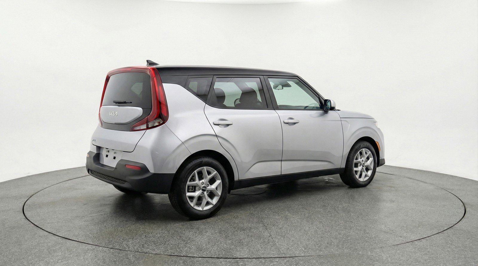 Used 2025 Kia Soul LX w/ LX Technology Package image 9