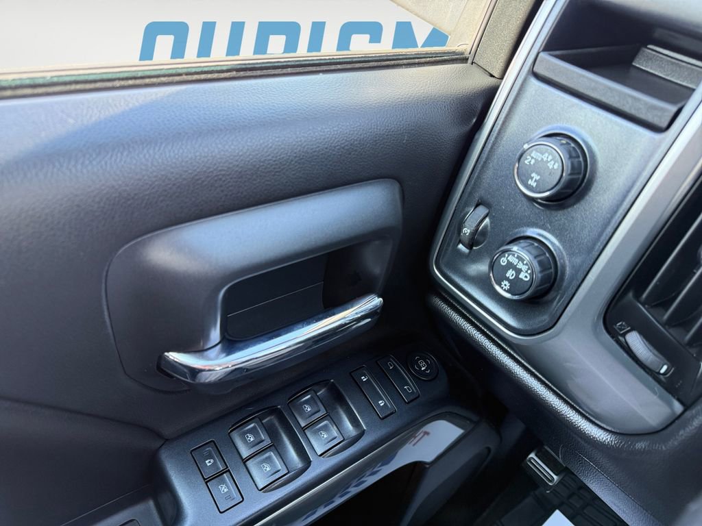 Used 2017 Chevrolet Silverado 1500 LT w/ All Star Edition image 19