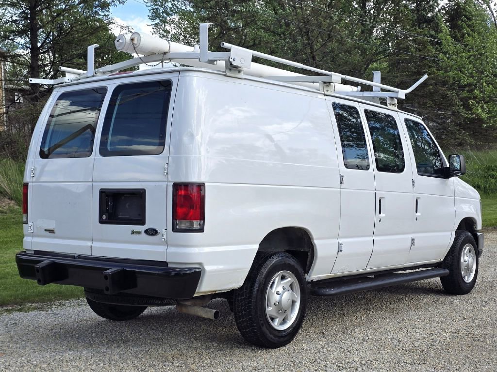 Used 2014 Ford E-250 and Econoline 250 w/ Power Group RWD image 9
