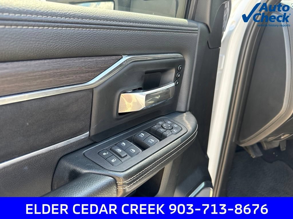 Used 2025 RAM 2500 Laramie AWD/4WD image 16