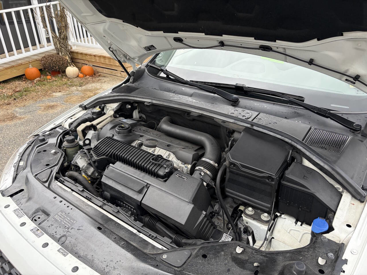 Used 2016 Volvo XC70 T5 Premier w/ Proximity Package image 24