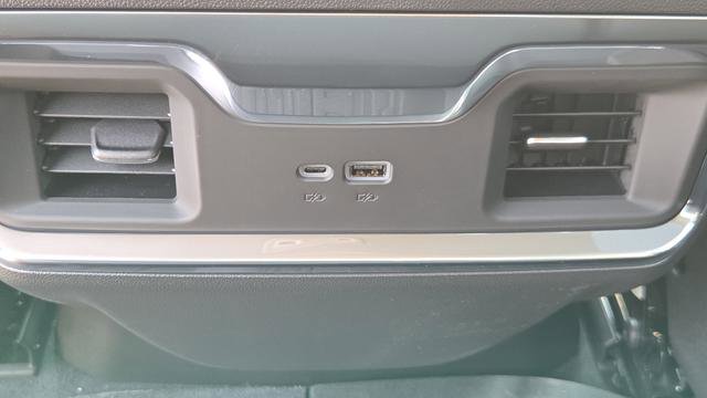 New 2026 GMC Sierra 1500 Elevation image 27