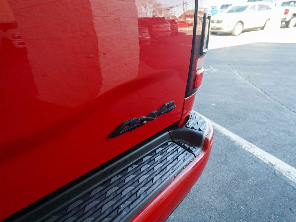 Used 2023 RAM 2500 Laramie AWD/4WD image 12