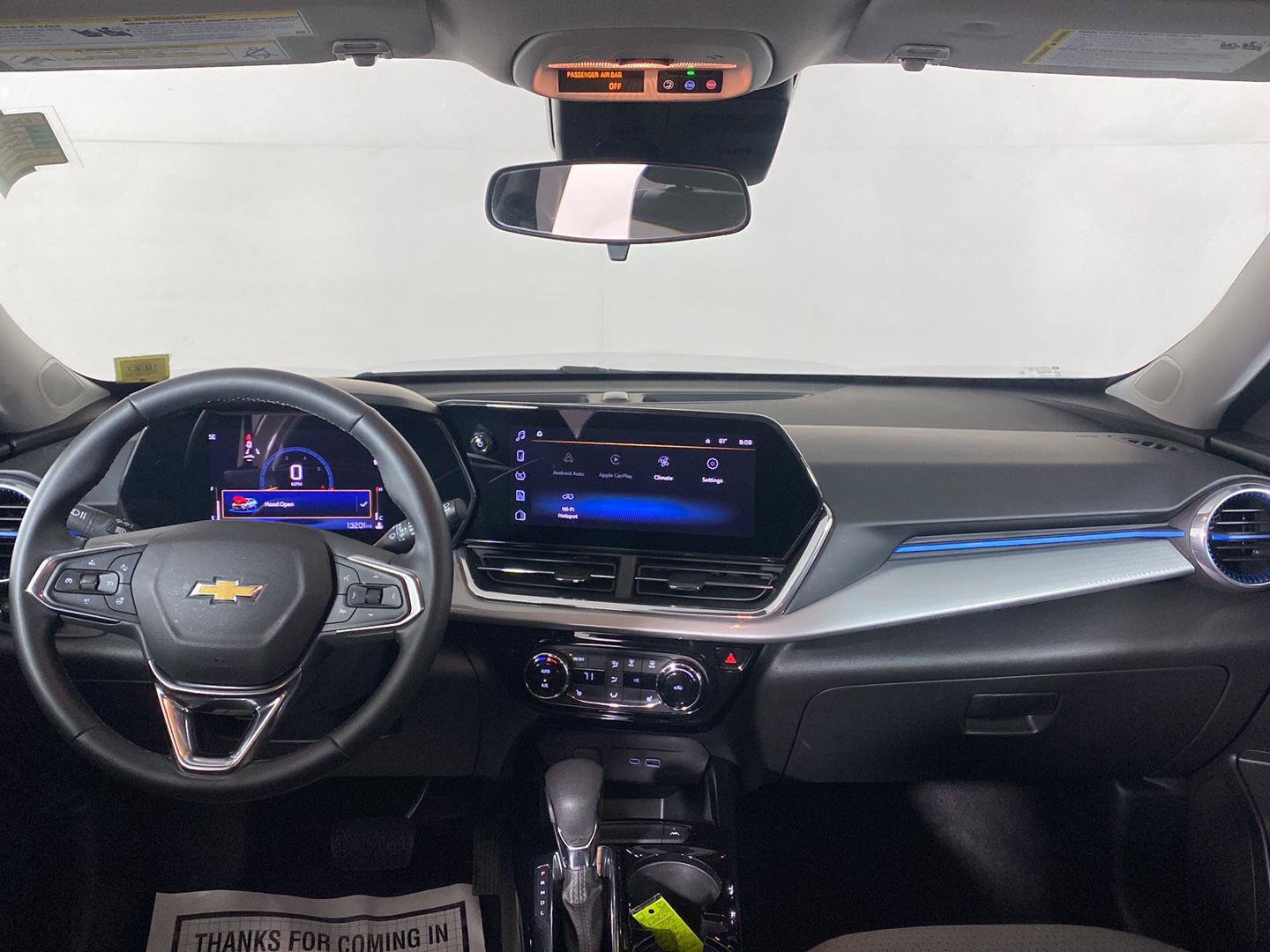 Used 2025 Chevrolet Trax LT w/ Driver Confidence Package FWD image 23