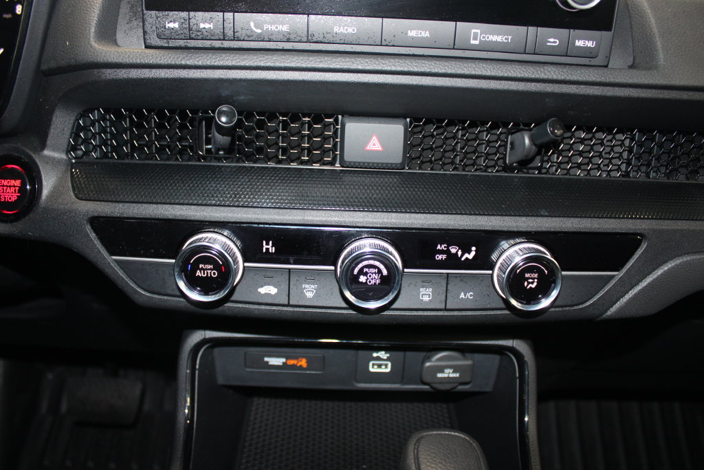 Used 2024 Honda CR-V LX image 15
