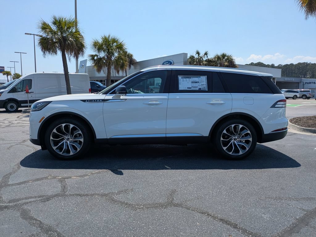 New 2026 Lincoln Aviator Reserve RWD image 5