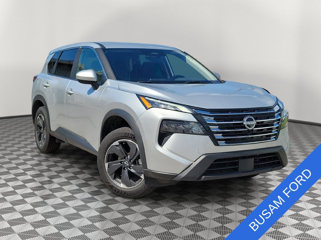 Used 2025 Nissan Rogue SV