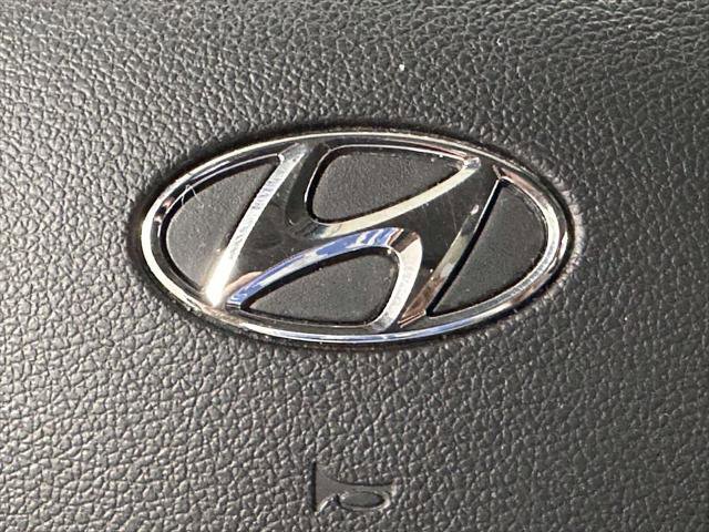 Used 2018 Hyundai Tucson SE AWD/4WD image 25