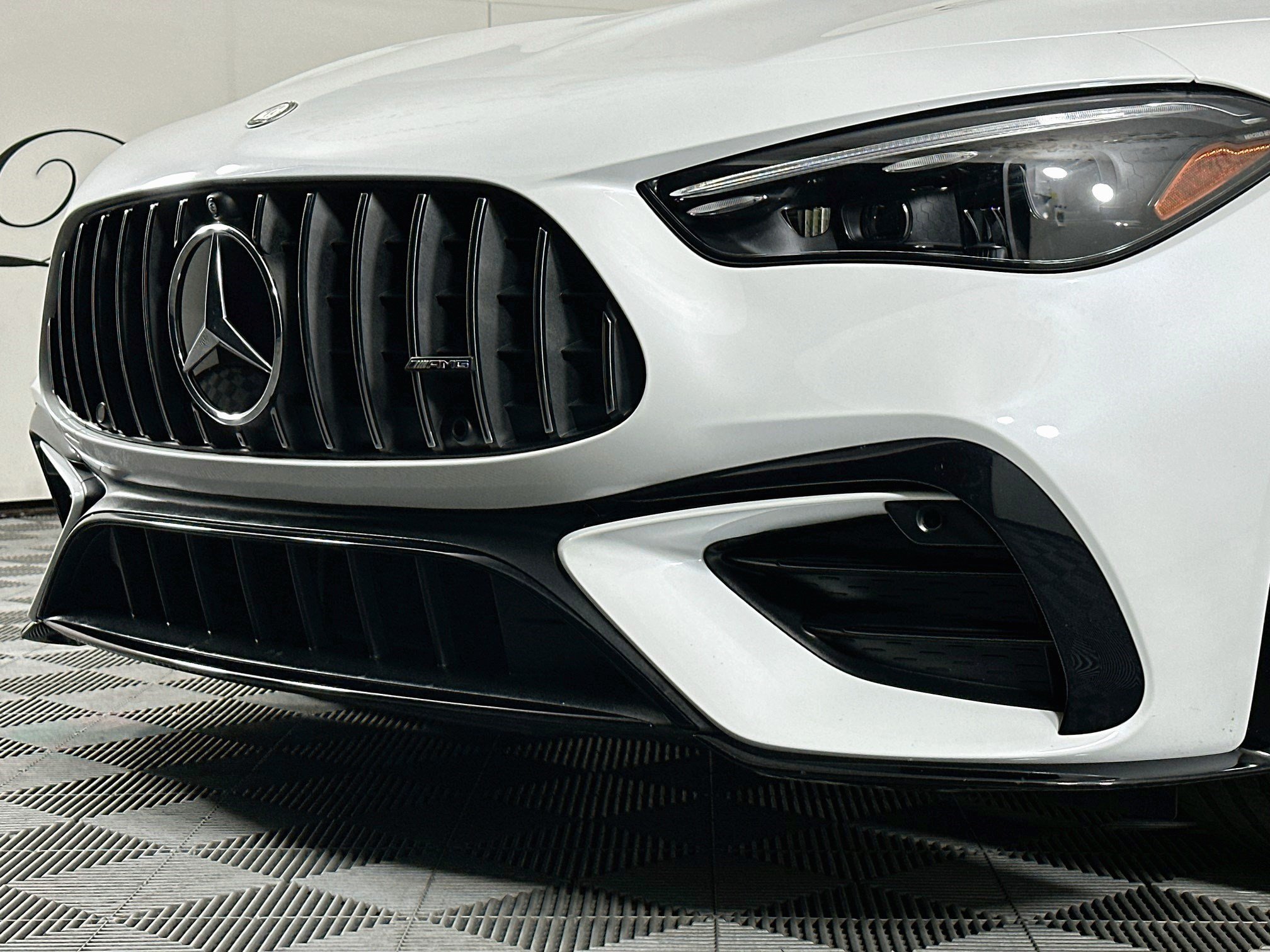 Used 2025 Mercedes-Benz CLE 53 AMG 4MATIC Coupe image 30