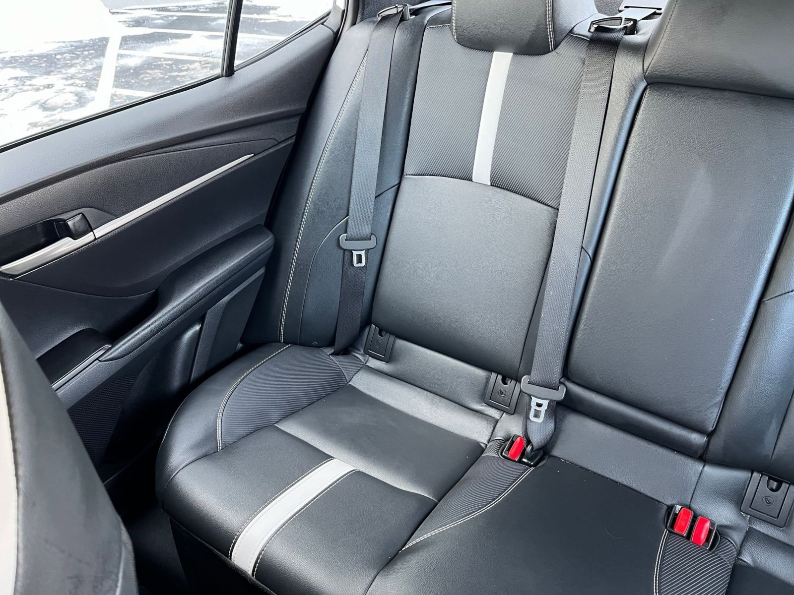 Used 2025 Toyota Camry SE FWD image 36