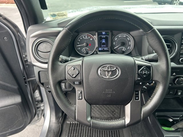 Used 2021 Toyota Tacoma TRD Off-Road w/ Technology Package image 18