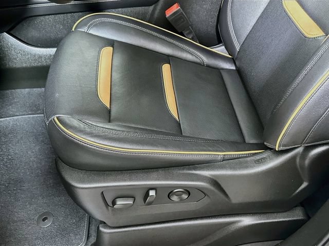 Certified 2024 GMC Yukon AT4 w/ Technology Package AWD/4WD image 25