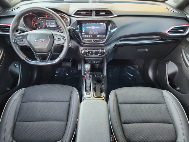 Used 2023 Chevrolet TrailBlazer RS w/ Sun and Liftgate Package FWD image 28