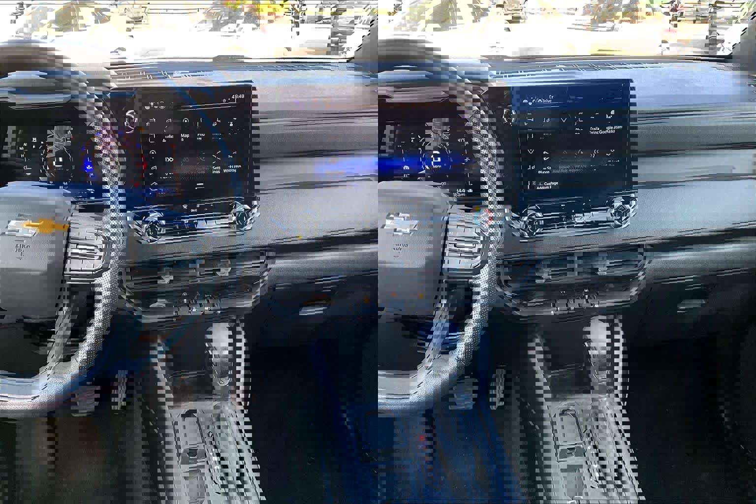 Used 2023 Chevrolet Colorado W/T image 6