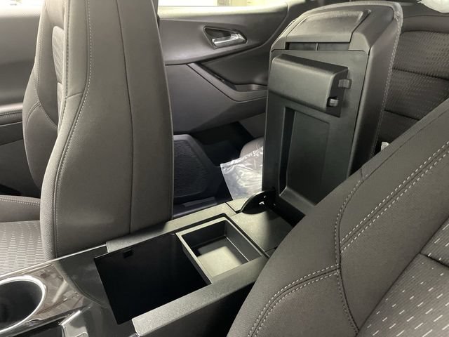 New 2027 Chevrolet Equinox LT AWD/4WD image 21