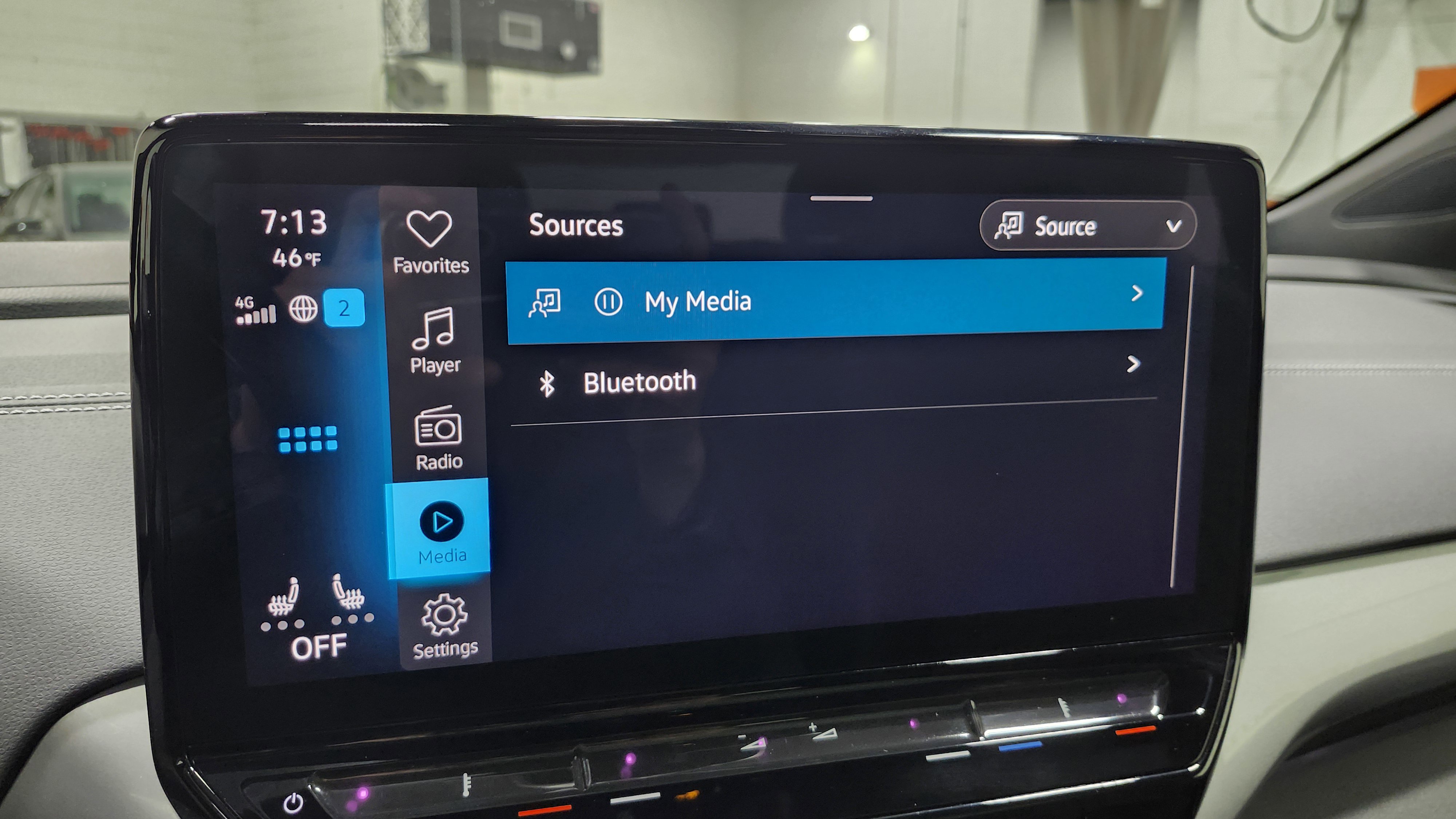 Used 2023 Volkswagen ID.4 Pro S image 8