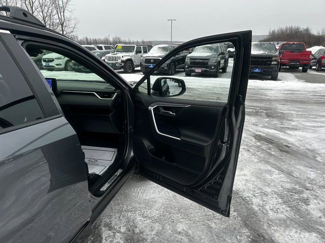 Used 2024 Toyota RAV4 XSE w/ Weather Package image 48