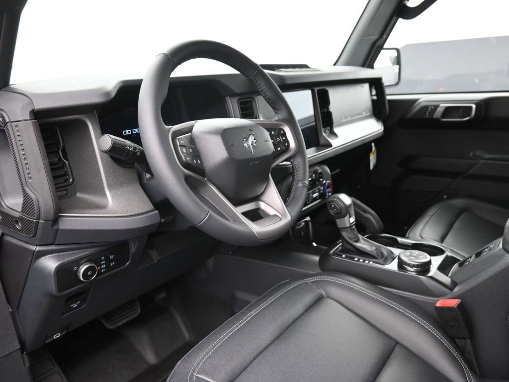 New 2026 Ford Bronco Badlands image 18