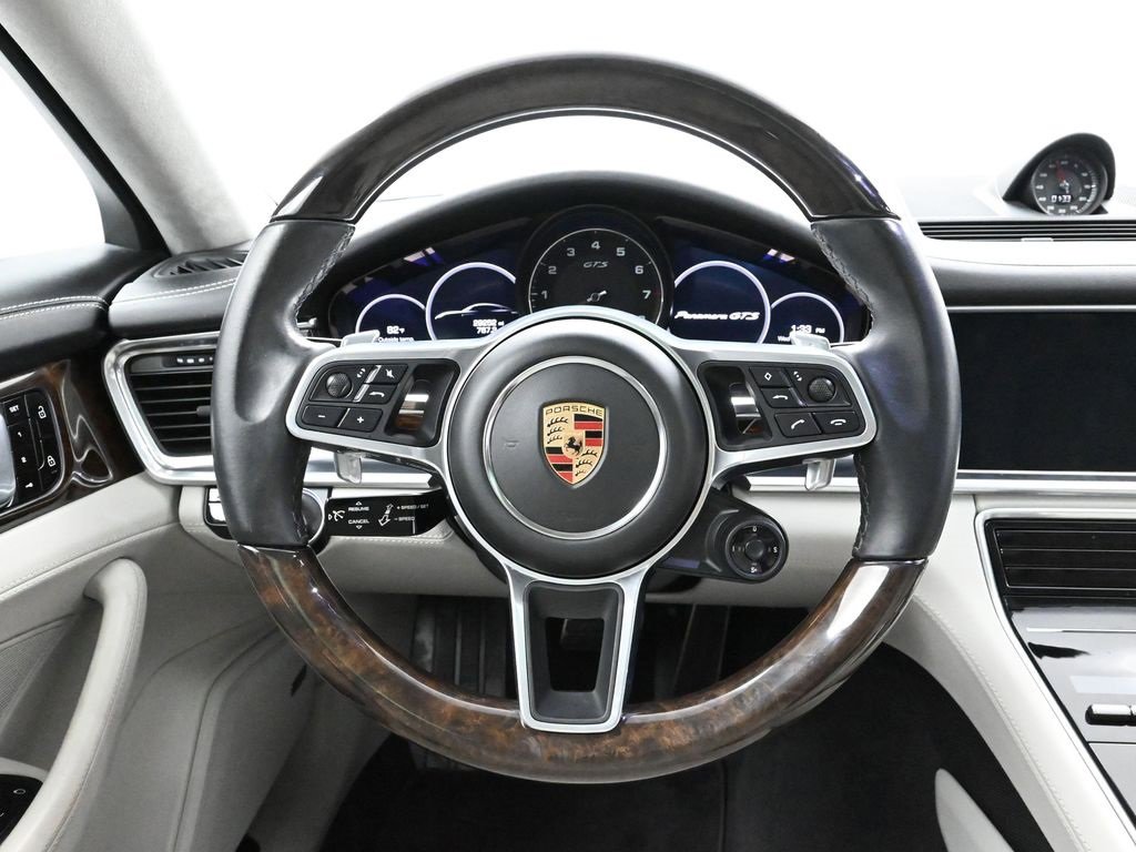 Certified 2020 Porsche Panamera GTS image 15