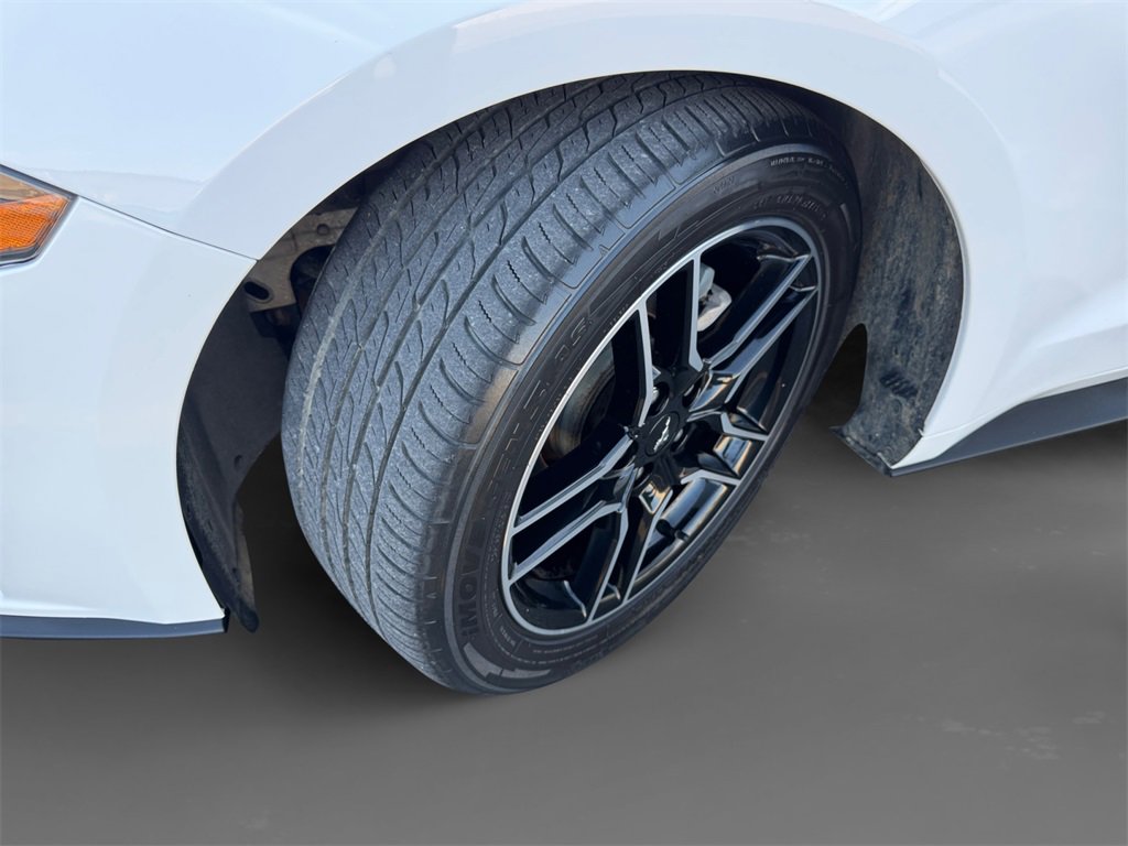 Used 2021 Ford Mustang Premium image 10