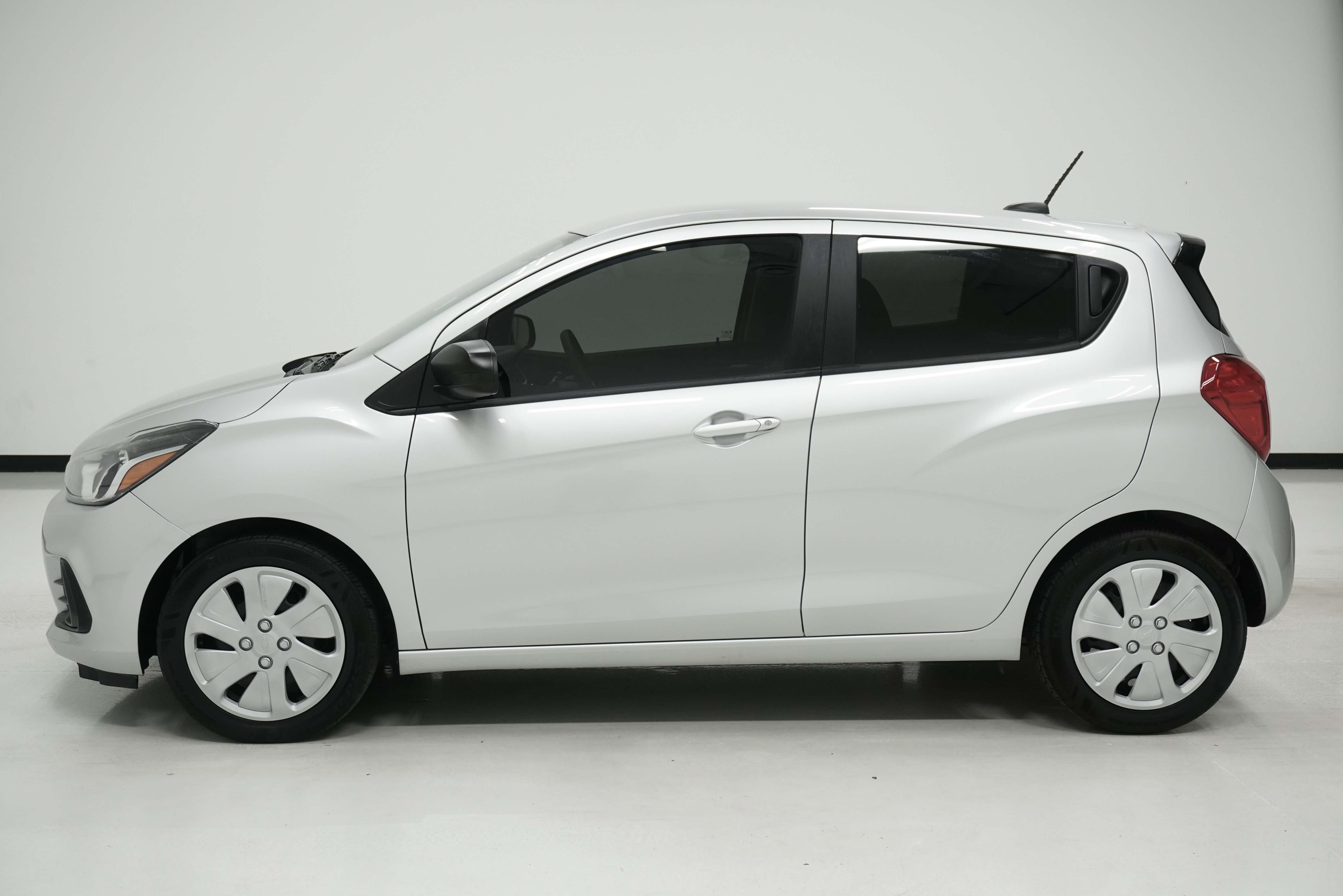 Used 2017 Chevrolet Spark LS image 7