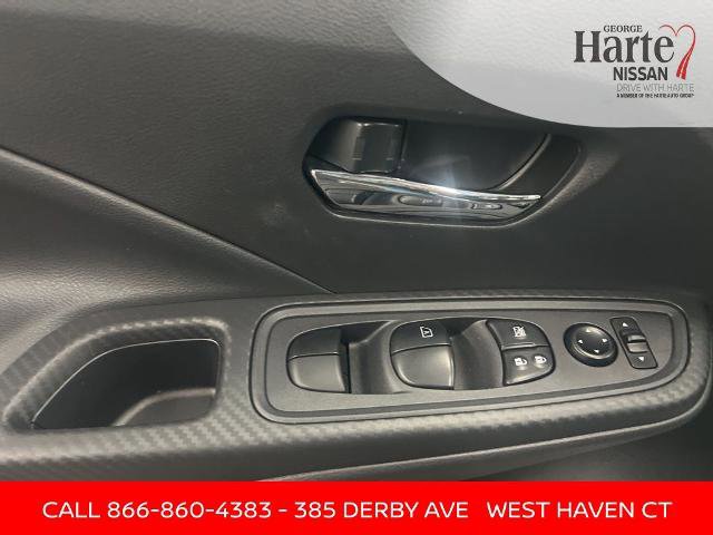 Certified 2025 Nissan Versa SV w/ Trunk Package image 23
